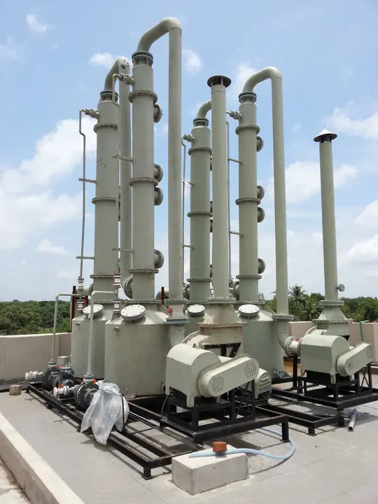 White PP scrubber columns